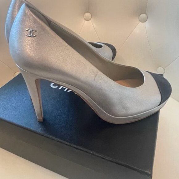 CHANEL PUMPS - Picture 4 of 5
